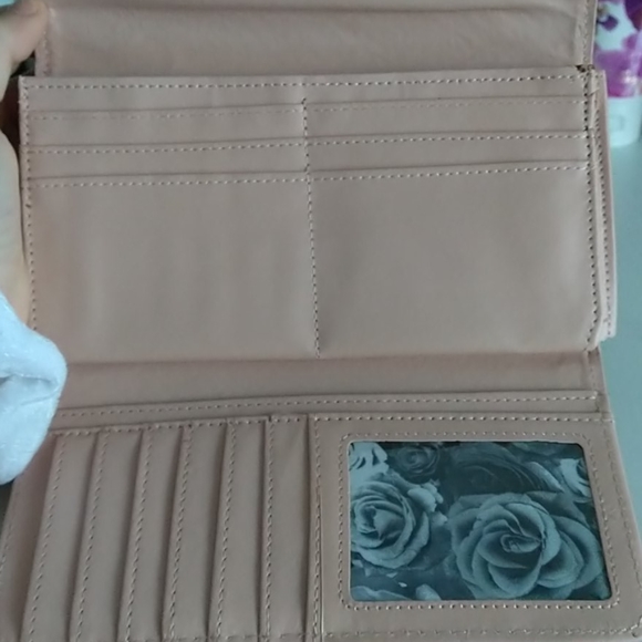 Wallet - Picture 2 of 4